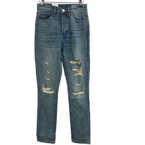 Blank NYC The Cooper Slim Straight Distressed Jean Size 25‎ New
